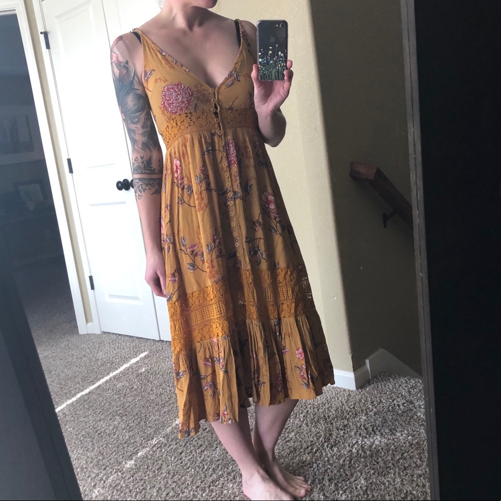 Floral mustard yellow dress Size Small